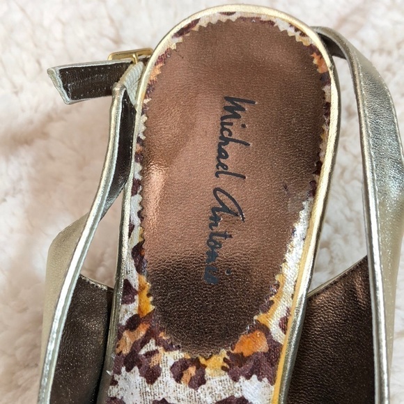 🆕 BN pair of gold pointed heels - Michael Antonio - Picture 6 of 7